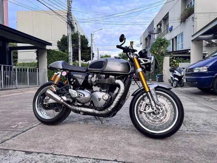 ส่งต่อ Triumph Thruxton R