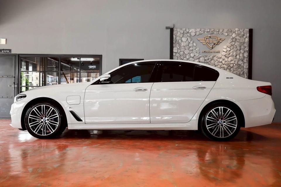 รหัสรถ MMA8751 BMW 530e M Sport ปี 2019 3
