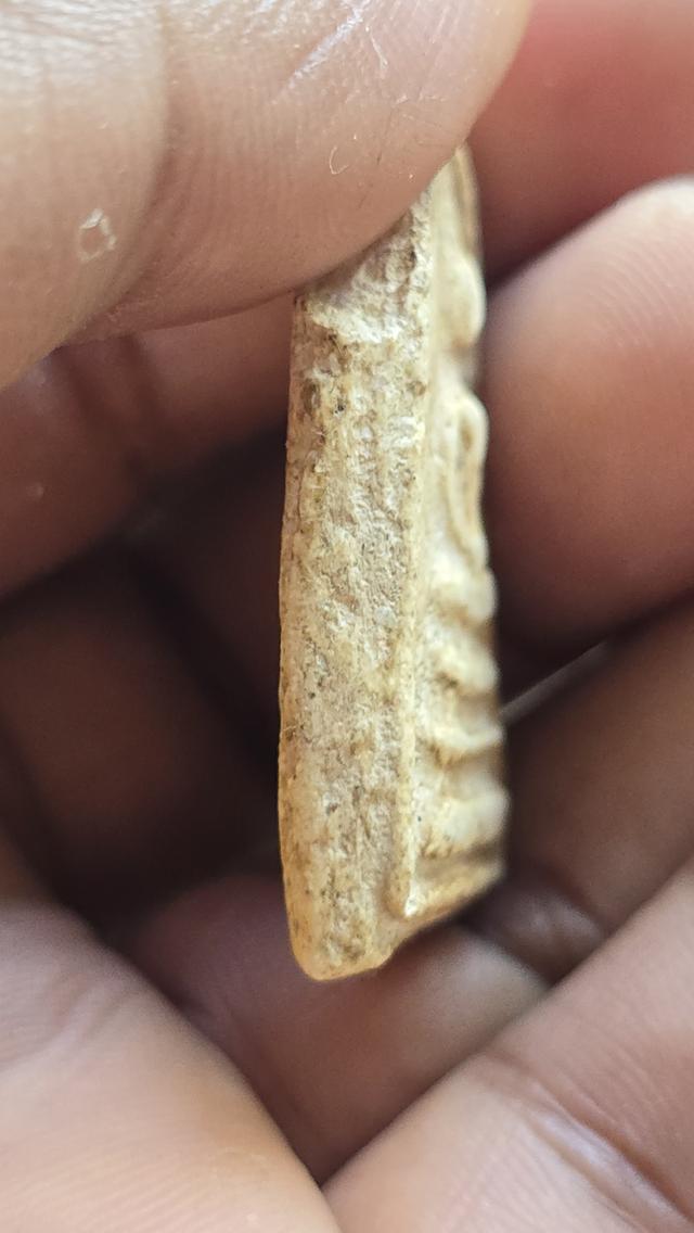 พระสมเด็จบางขุนพรหม พิมพ์ทรงเจดีย์ 4