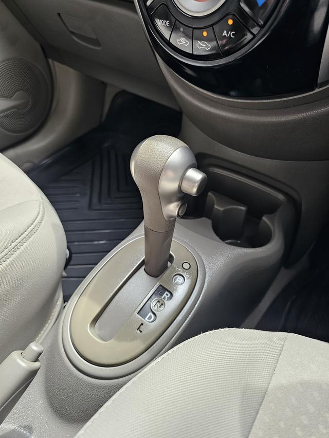 NISSAN MARCH 1.2 VL ปี 16 AT 16
