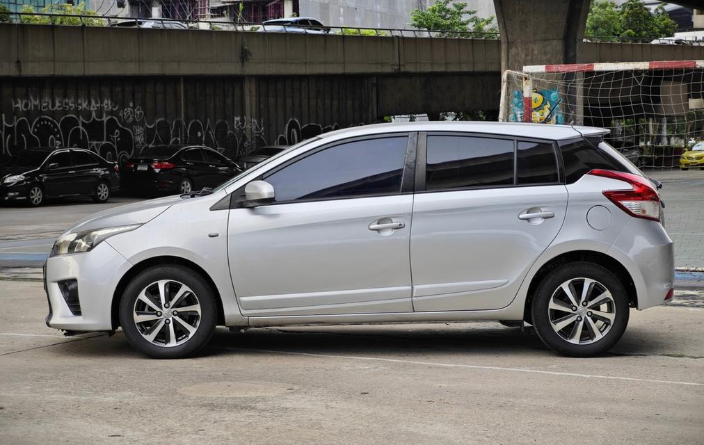 Toyota Yaris Eco 1.2 J Auto ปี 2014  4