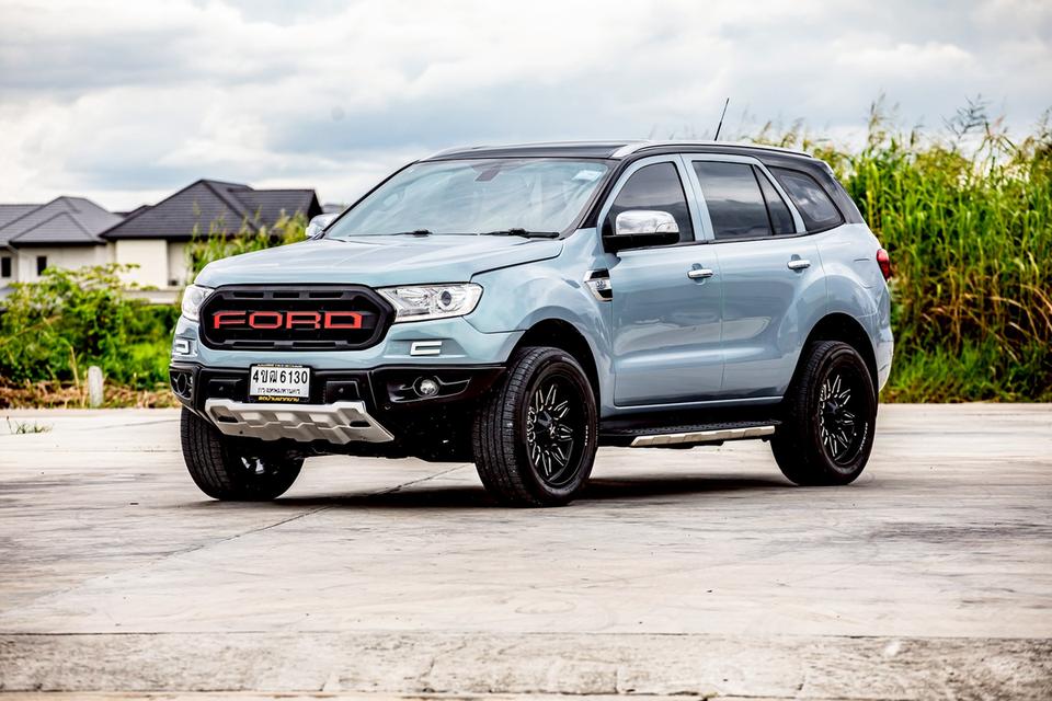 Ford Everest 3.2 Titanium+ 4WD ปี 2015 สีฟ้า 