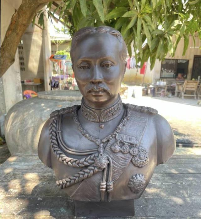 688.พระบรมรูปหล่อในหลวงรัชกาลที่ 5 พระบาทสมเด็จพระปรมินทรมหาจุฬาลงกรณ์ พระจุลจอมเกล้าเจ้าอยู่หัว