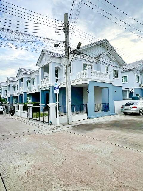 ถ.วัดศรีวารีน้อย APL สุวรรณภูมิ5กม. บ้าน 2 ชั้น ใหม่ หลังมุม 57ตร.วา.237 ตร.ม.ม.หัวเฉียวเฉลิมพระเกียรติ 4.1 กม.3นอน 2 น้