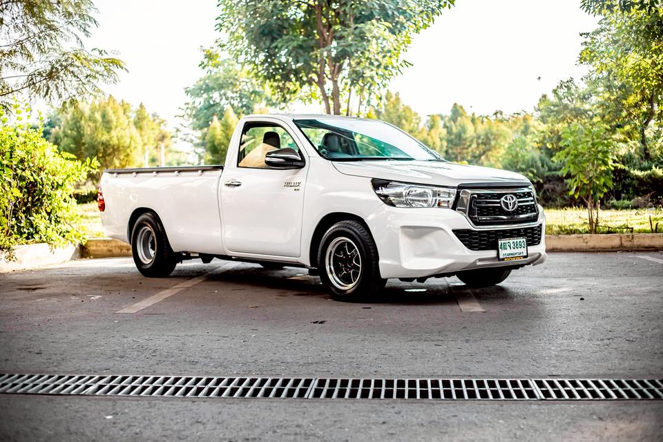 Toyota Revo 2.8J Plus Standard Cab ปี 2018 สีขาว เกียร์ธรรมดา กระจกไฟฟ้า