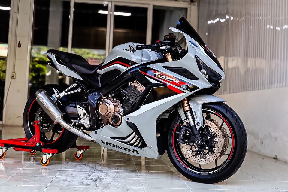 CBR650R ปี2021 สีเทา