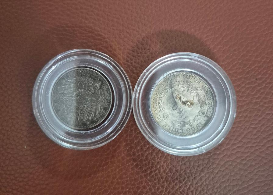 เหรียญสภาพสวยเงินเปอร์เซ็นสูงขายยกคู่ราคา