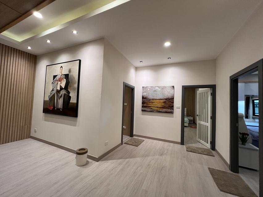 🏡🎉 Pool Villa เนื้อที่กว้าง ทำเลชานเมือง ตกแต่งพร้อมอยู่ #สารภี - ราคา 21 ล้านบาท 🔥新建房屋出售 4 卧室 7 卫生间 - 价格 21 MB 🔥 11