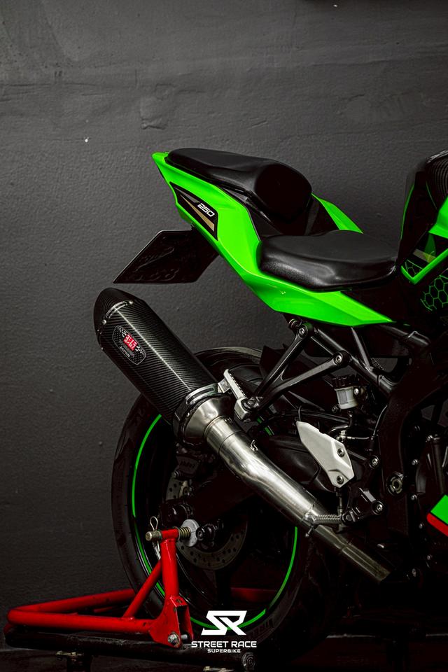 🔥 kawasaki zx-25r se ปี 2021 ตัวท็อป เสียงหวานสี่สูบ 🔥 ฿155,000 รูปที่ 3