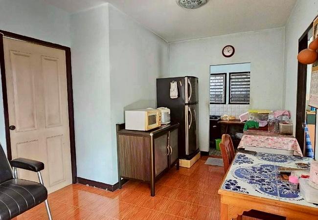 ขายบ้านเดี่ยว หมู่บ้านเคหะธานี 4 ซอยมิสทีน เนื้อที่ 48 ตร.ว. 1 ชั้น 3 นอน 2 น้ำ 5