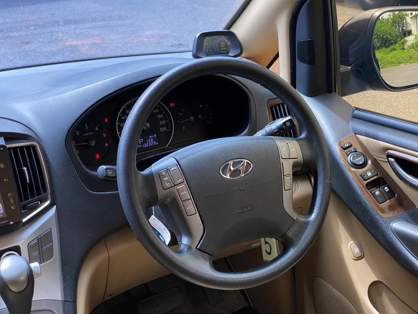 ขาย Hyundai H1 2.5Elite ปี18 10