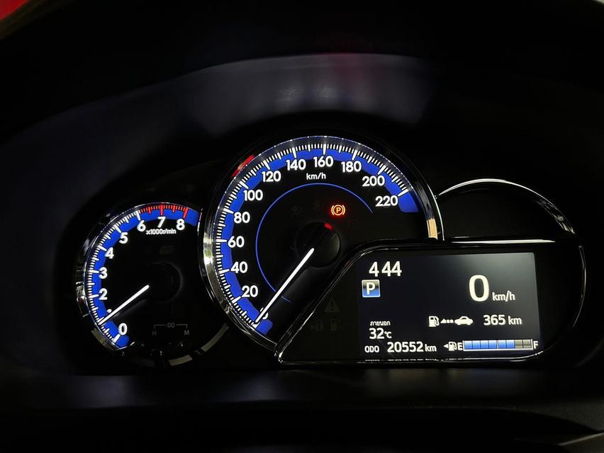 YARIS HighCROSS ปี2020 รถสวย /วิ่ง20614 กิโลเมตร /สภาพป้ายแดง ไม่เคยชน /เบาะหนังแท้ ชุดแต่งจากป้ายแดงครบ ตรงปก โทร 0957401229 ไอดีไลน์ UTBP ขับดีมาก 2