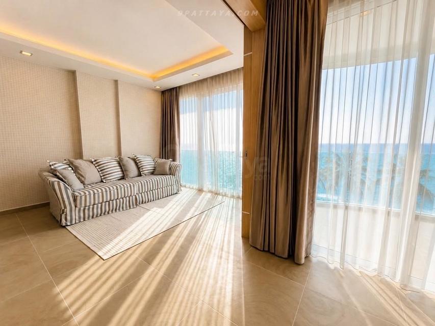For Sale — Beachfront Sea View Condo at Paradise Ocean View PattayaBeautiful beachfront condo for sale at Paradise Ocean View Pattaya 1