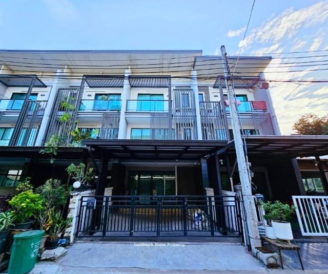 พร้อมเฟอร์ฯ 3นอน MRTสามแยกบางใหญ่ 1.2 กม. ให้เช่าบ้านทาวน์โฮมแสนสิริ 3 ชั้น 22ตร.วา. 242ตร.ม. ตลาดกลางบางใหญ่ 1.7 กม. 1
