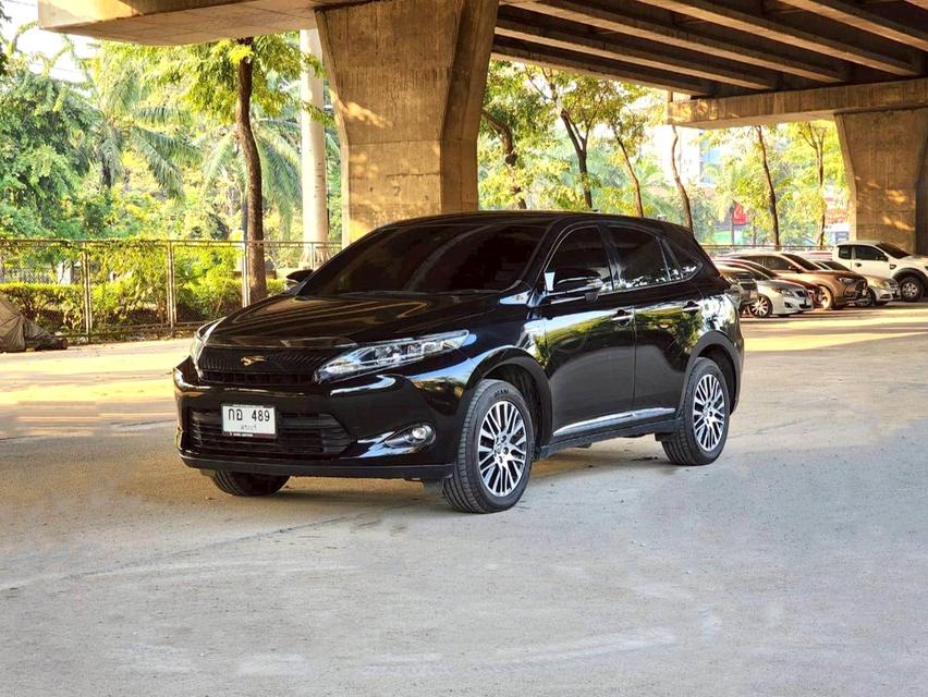 ขายรถ Toyota Harrier 2.5 Hybrid ปี 2014 สีดำ เกียร์ออโต้ 3