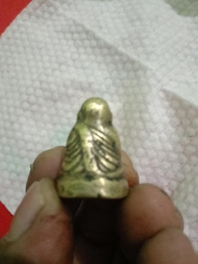 หลวงพ่อเงินพิมพ์ขี้ตาแข้งตุ่ม เข่ายุบ วัดทุ่งน้อย รูปย่อยที่ 3