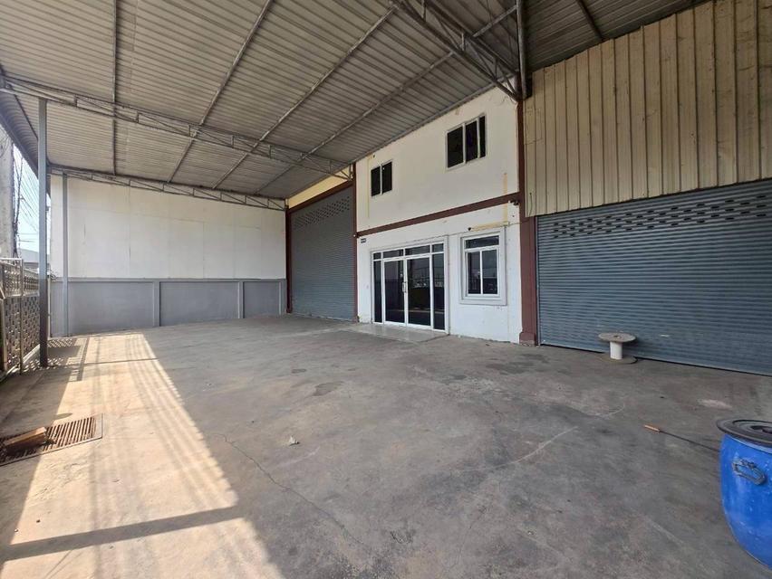 ขาย/ให้เช่าโรงงาน โกดัง คลังสินค้า ออฟฟิศ 2ชั้น ซอยเจอาร์2 ต.บางน้ำจืด จ.สมุทรสาคร 1