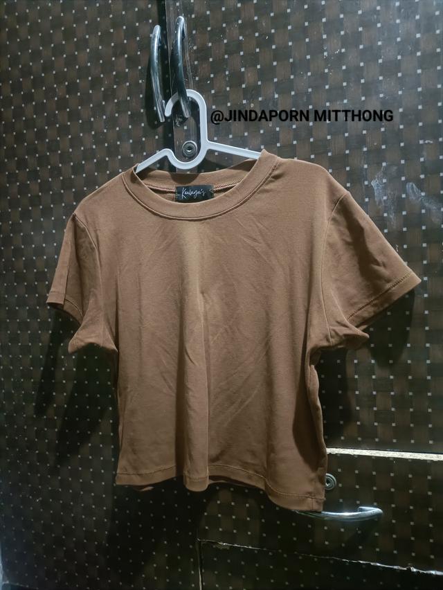 เสื้อผ้ามือสอง