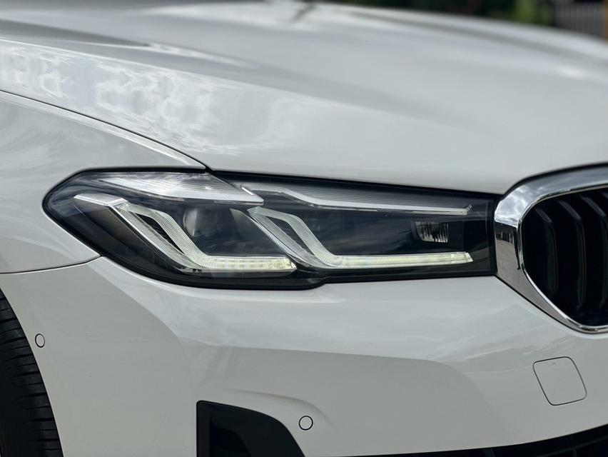 BMW 530e Elite LCI G30 2021 จด 2023 รูปย่อยที่ 4