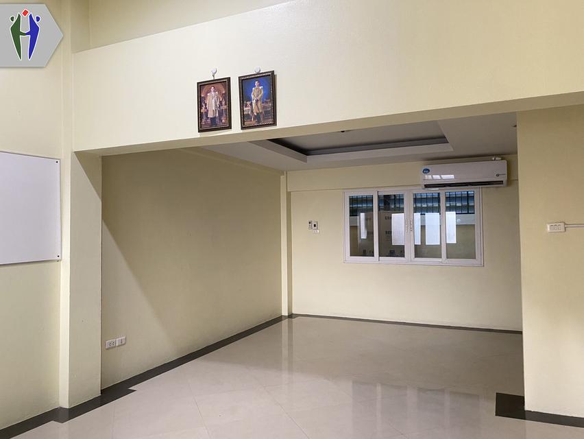 บ้านทาวเฮาส์ให้เช่า 32,000 ใกล้โรงพยาบาลเมือง พัทยาใต้ ทำออฟฟิศได้ 2
