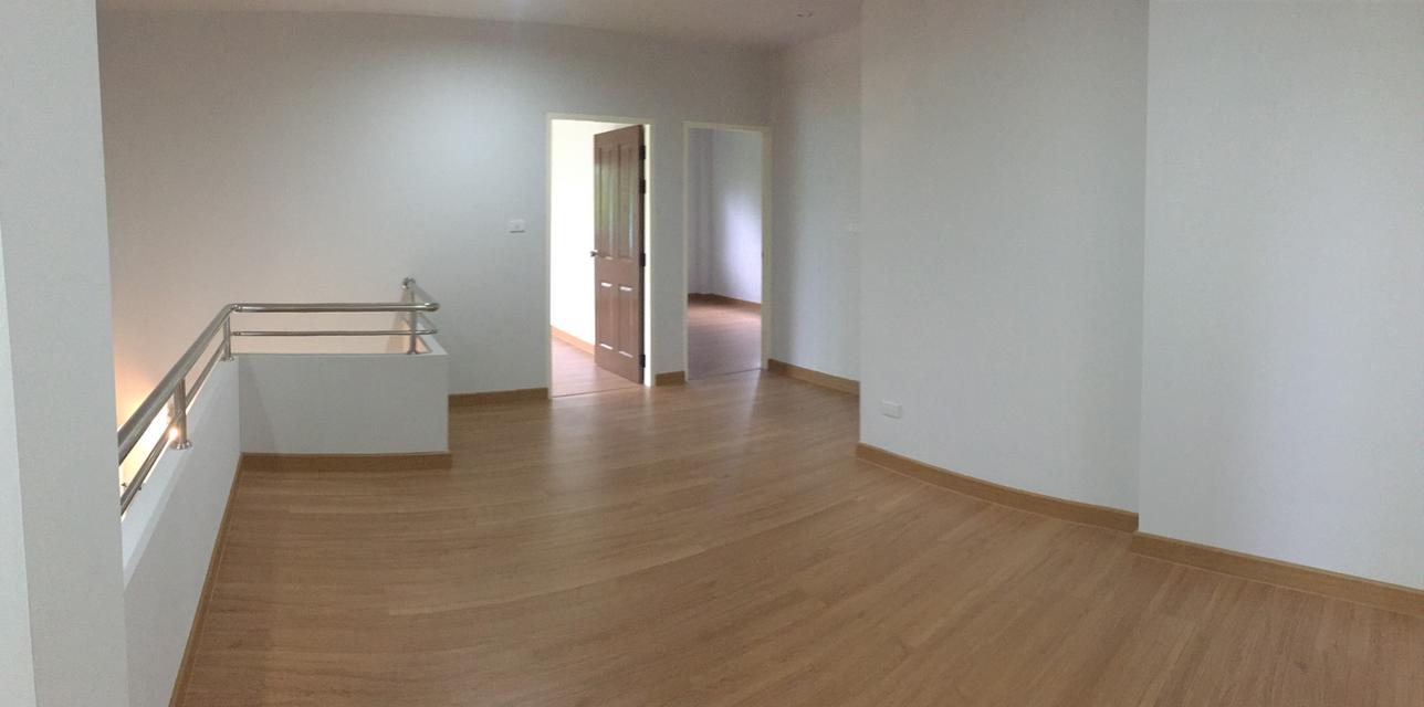 🏡✨ ให้เช่าบ้านเดี่ยวสองชั้น บ้านนอกโครงการ ทำเลใกล้เมือง ตั้งอยู่ในชุมชนคุณภาพ 🌿 ซอยเงียบสงบ เป็นส่วนตัว เหมาะสำหรับอยู่อาศัย 🏠💙 14