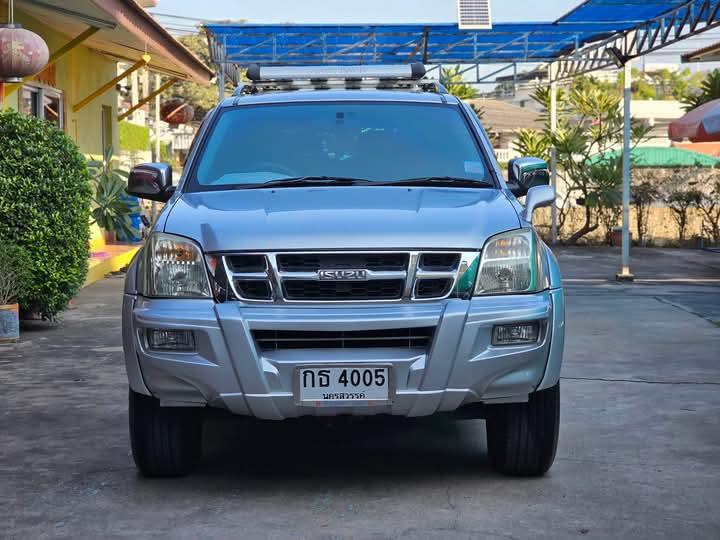 Isuzu Adventure ตัว Top 5