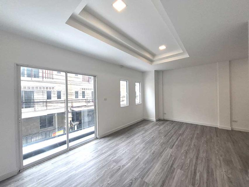 ขาย ทาวน์โฮม หมู่บ้าน เดอะทาวน์ พระราม 5 - นครอินทร์ 18