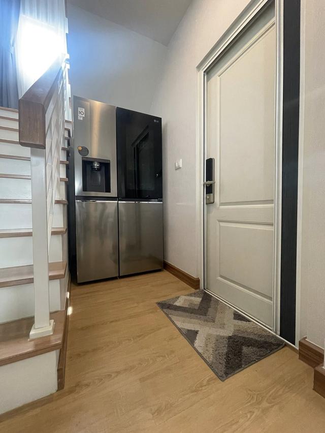 บ้านเช่า ใกล้ฟิวเจอร์พาร์ครังสิต หมู่บ้าน เซนโทร พหลโยธิน วิภาวดี 2 8