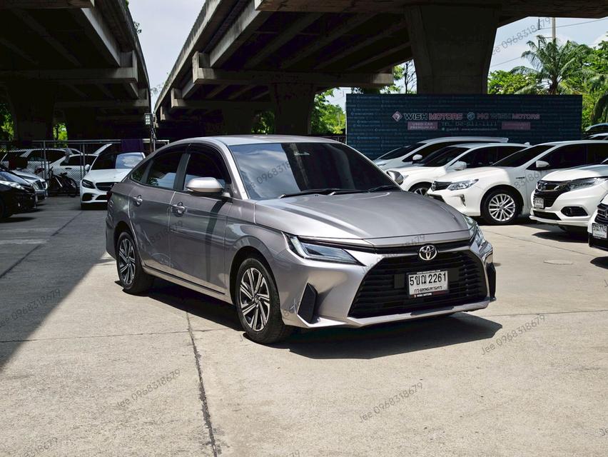 Toyota Yaris Ativ 1.2 Smart ปี 2024