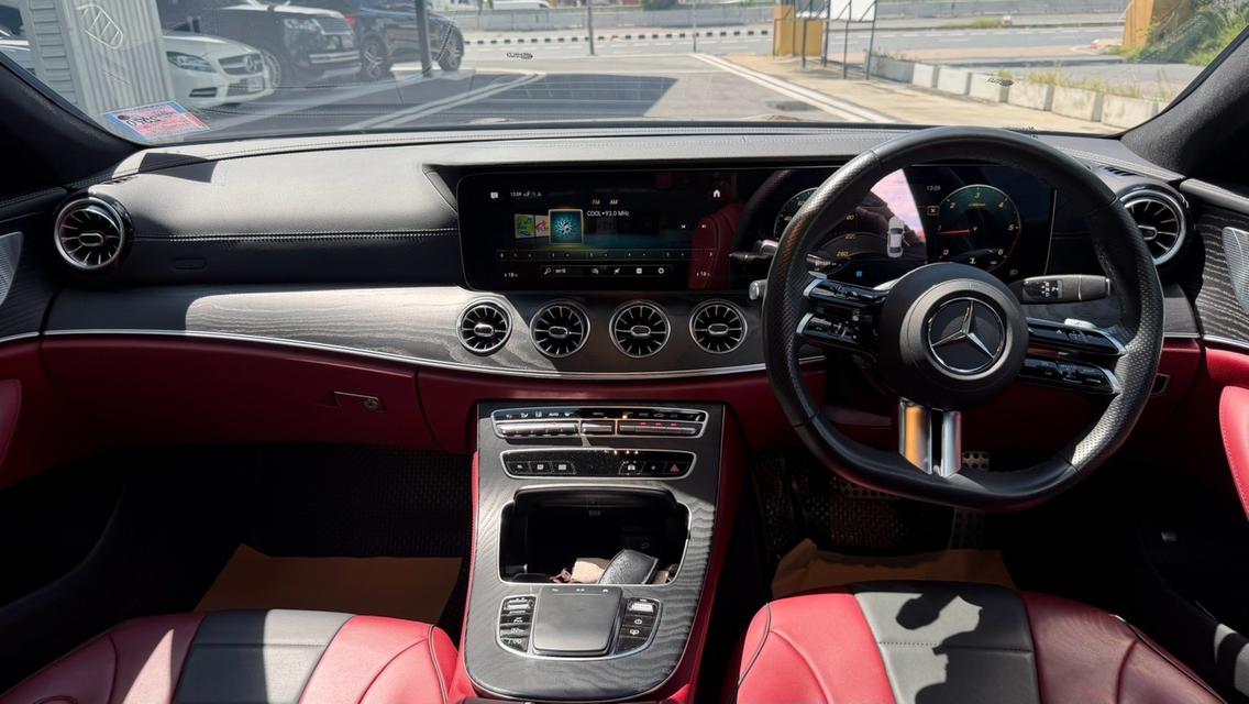 2025 Benz Cls220d AMG Premium Milage 15,XXX KM รูปที่ 6