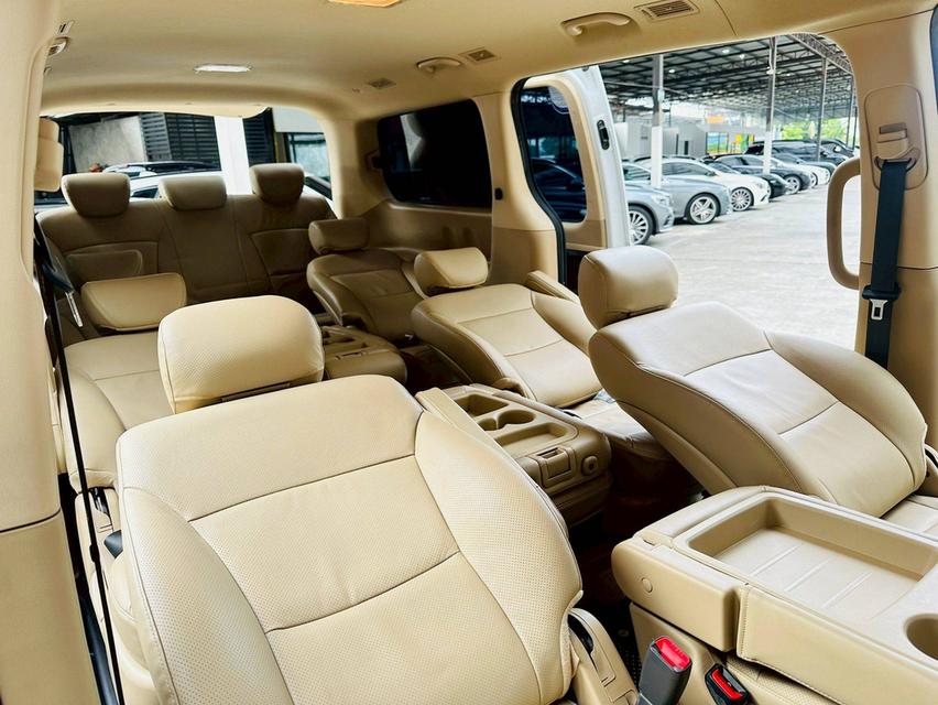 ขาย Hyundai H1 2.5Elite ปี22 15