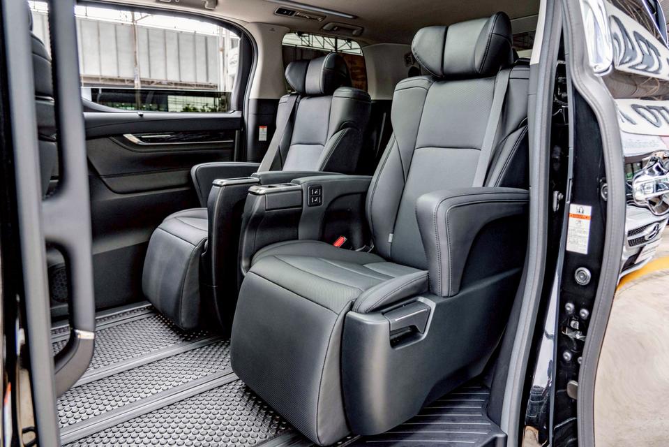 รหัสรถ NP227 TOYOTA ALPHARD HYBRID 2.5SRC PACKAGE ปีรถ : 2021 17