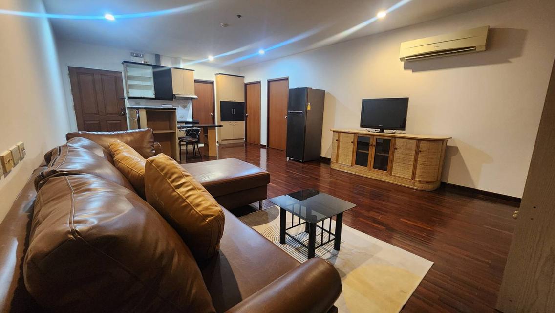 Elephant Tower  Building C Floor 13  (Ratchayothin Area) 12