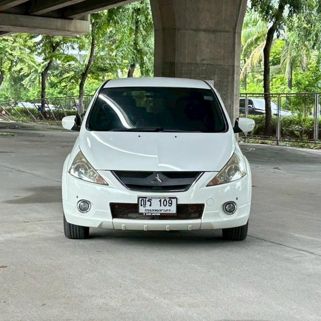 Mitsubishi Space Wagon 2.4 GLS AT ปี 2011