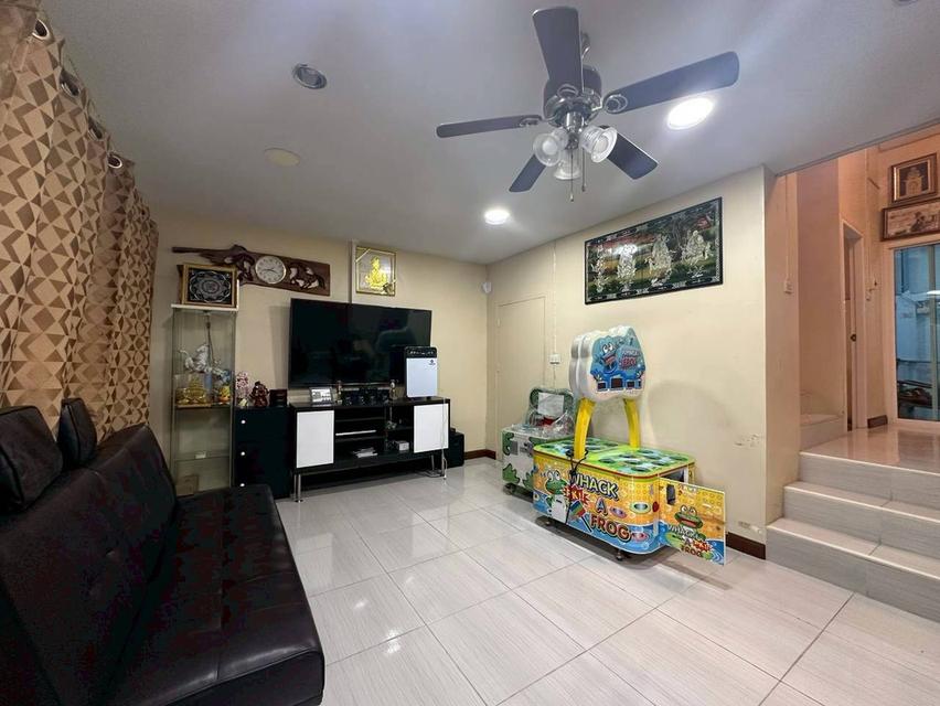 บ้านแพรมาพร รังสิต คลอง11 ถนนรังสิต- นครนายก ต.บึงน้ำรักษ์ อ.ธัญบุรี จ.ปทุมธานี  5