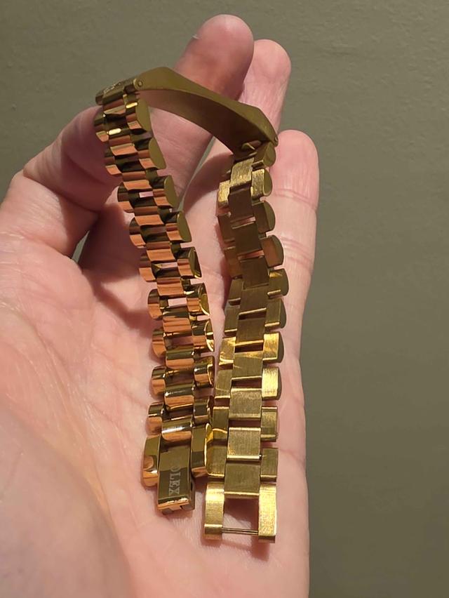 ของสะสม สร้อยข้อมือ ROLEX สวยสีทอง เก่าเก็บ น่าสะสม เดิมๆ หายาก เดิมๆ ขายตามสภาพ พร้อมส่ง รูปที่ 8