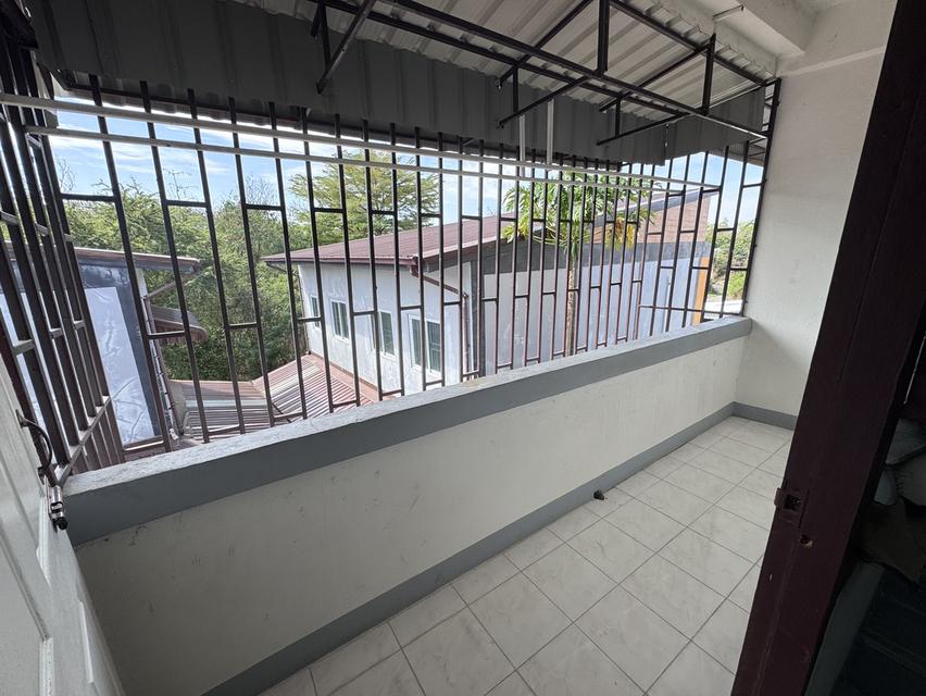 อาคารพาณิชย์ ลำปลายมาศ 18