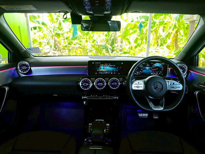 Mercedes-Benz A200 AMG Dynamic ปี 2020 12
