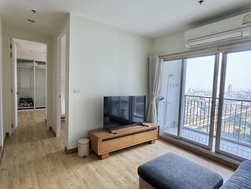 ขาย คอนโดใกล้ BTS ห้องมุม📍มีช่องจอดรถส่วนตัว🚗ไม่ต้องวนหาที่จอด 74.45 ตรม วิวดี 1