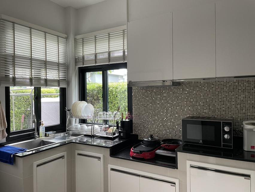 ขายบ้านเดี่ยว 2 ชั้น หมู่บ้านNC Royal Pinklao 103 ตร.วา พร้อมอยู่ ซอยทวีวัฒนา - กาญจนาภิเษก 15 พุทธมณฑลสาย 2 ใกล้The Mall บางแค 12