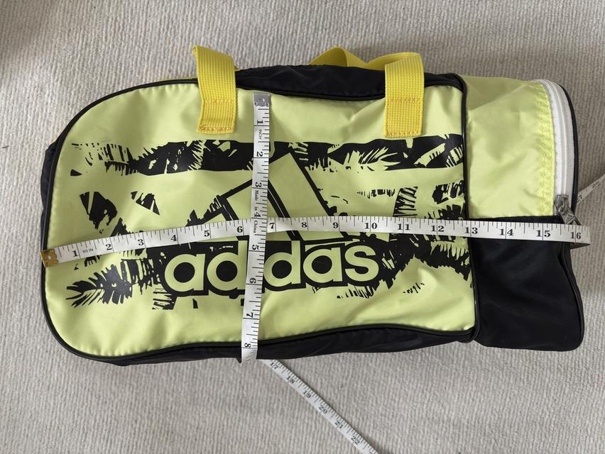 กระเป๋าใส่ของริมสระว่ายน้ำ Adidas สไตล์กระเป๋าบอสตัน สีเหลือง ขนาด16x8นิ้ว200฿กระเป๋าสำหรับสระว่ายน้ำใบนี้มีสองช่องหลักและช่องด้านในอีกหนึ่งช่อง รูปที่ 8