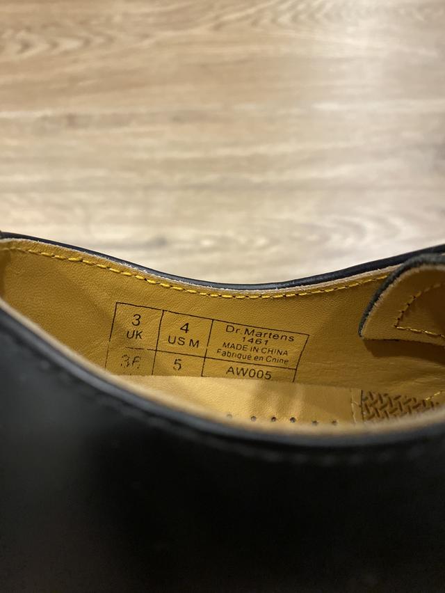 รองเท้าหนัง Dr. martens รูปที่ 3