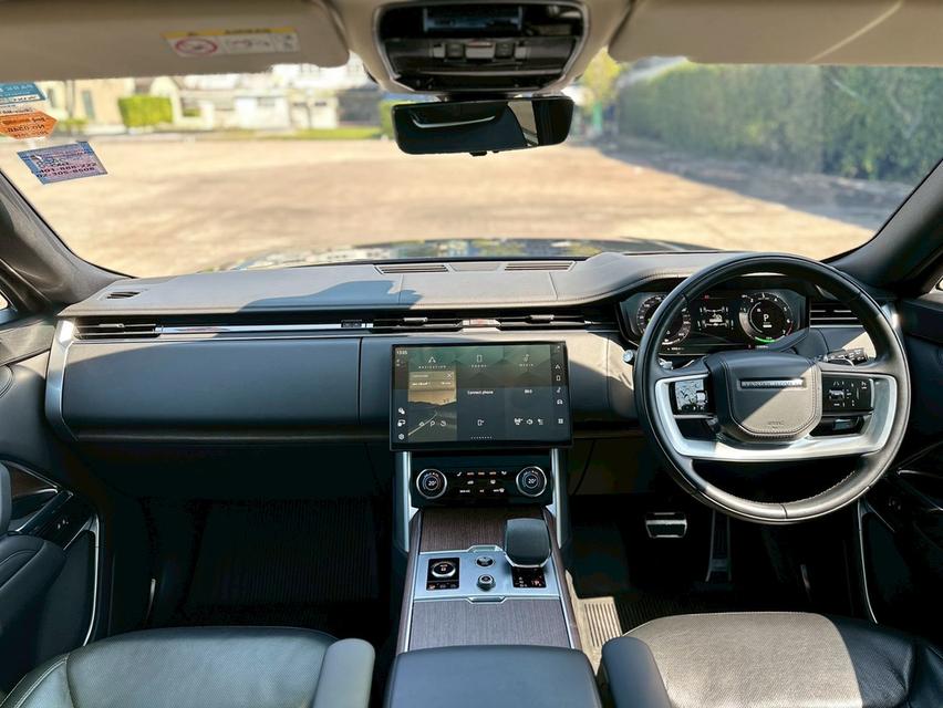 Land Rover LWB autobiography สีเดิมทั้งคัน