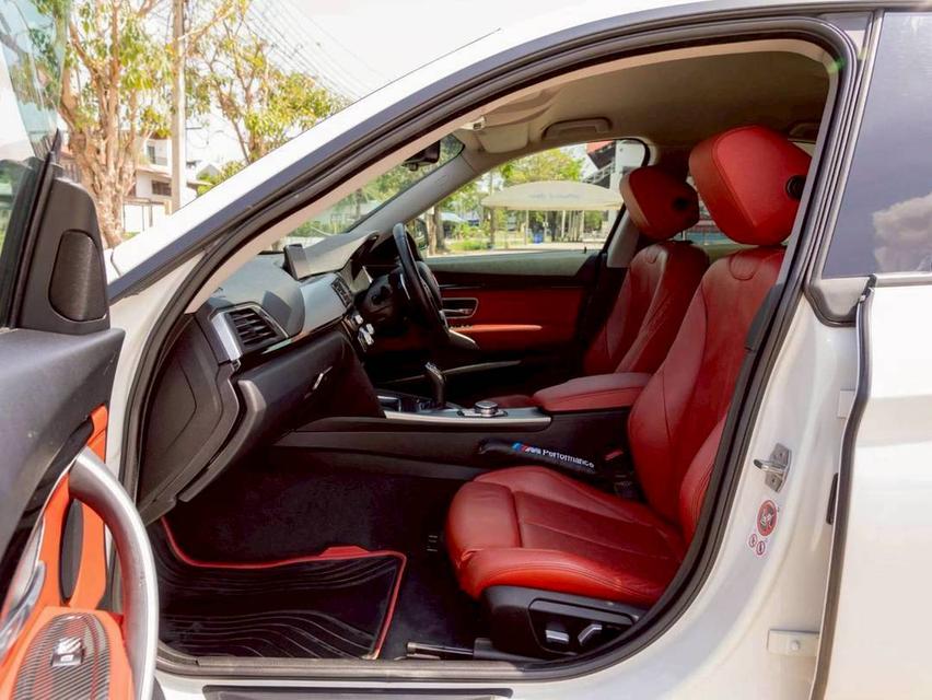 BMW 320d GT Sport ปี17 15