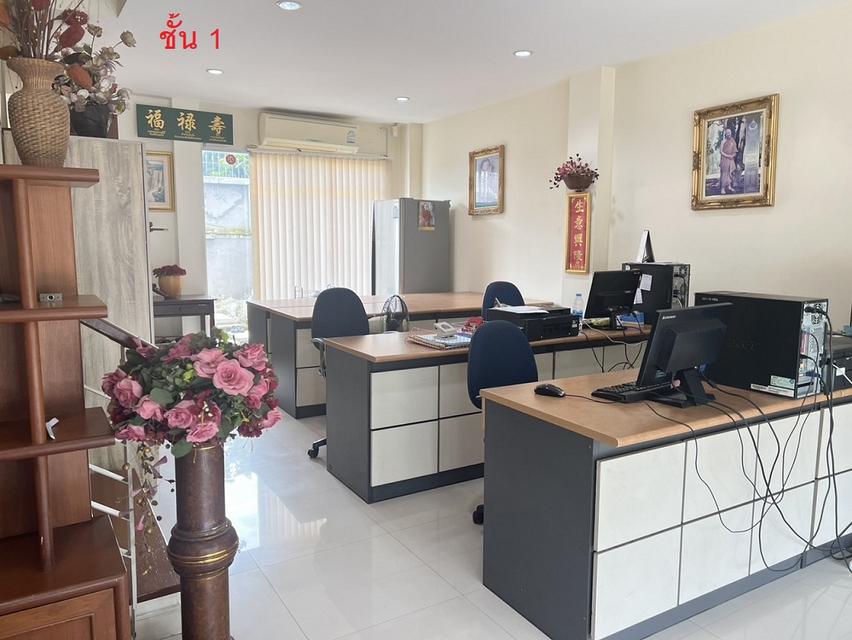 ขายทาวน์โฮม 4 ชั้น โครงการ BizTown ศรีนครินทร์ 6