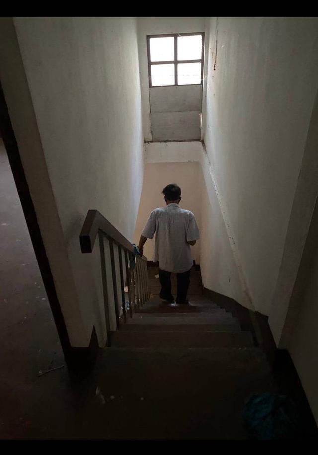 อาคารพาณิชย์ 2 ชั้น บน สองห้องนอน ล่างห้องโถง 1 ห้องน้ำ ติดตลาดแม่ลำใย วังโป่ง 8