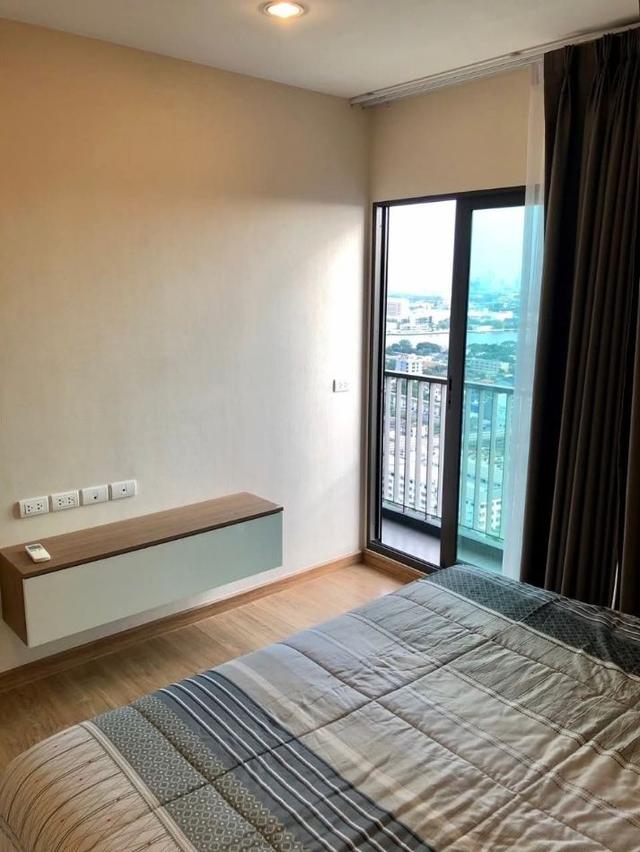 ขาย คอนโด เดอะ ทรี ริโอ้ บางอ้อ สเตชั่น ชั้น 27 ขนาด 61.52 ตรม. วิวแม่น้ำ ราคา 5,538,300 บาท 5