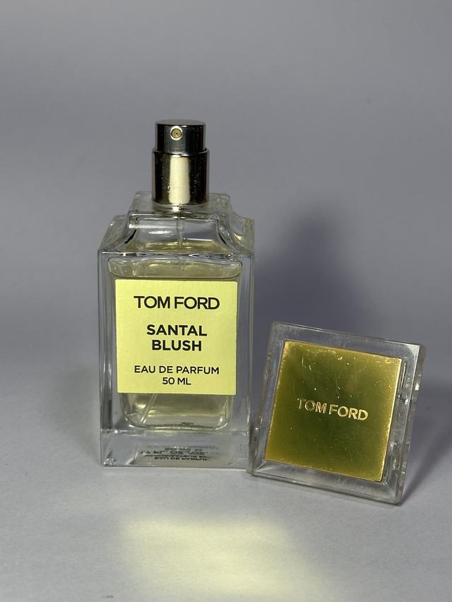 น้ำหอมมือสอง Tom Ford Santal Blush Eau de Parfum ขนาด 50 มล. น้ำหอมสภาพใหม่มาก ในราคา 2,800 บาท รูปที่ 5