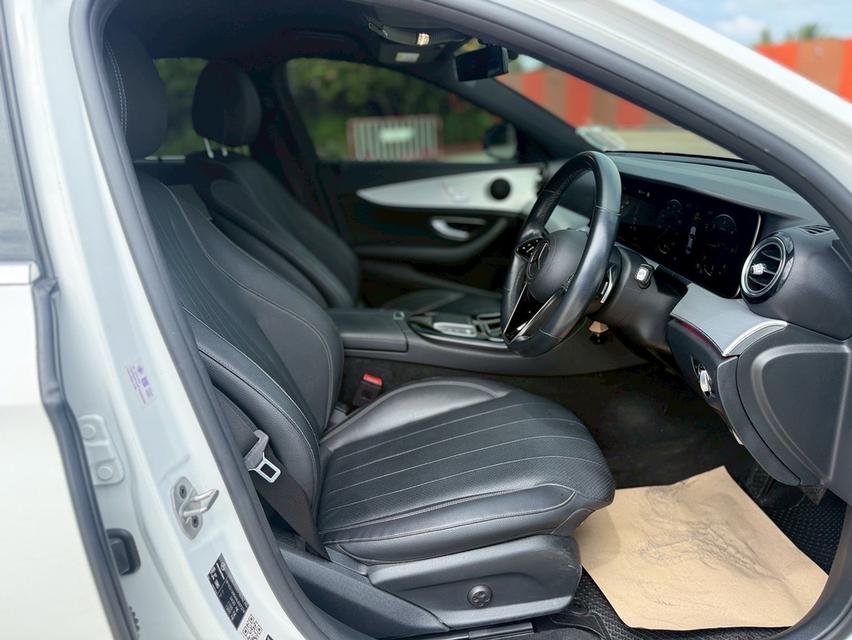 Mercedes-Benz E220d AMG Sport (W213) 2021 รูปที่ 16