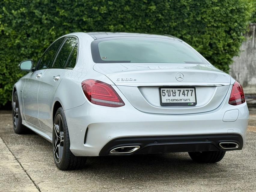 Mercedes-Benz C300e AMG Sport  (w205 ปี 2021 9